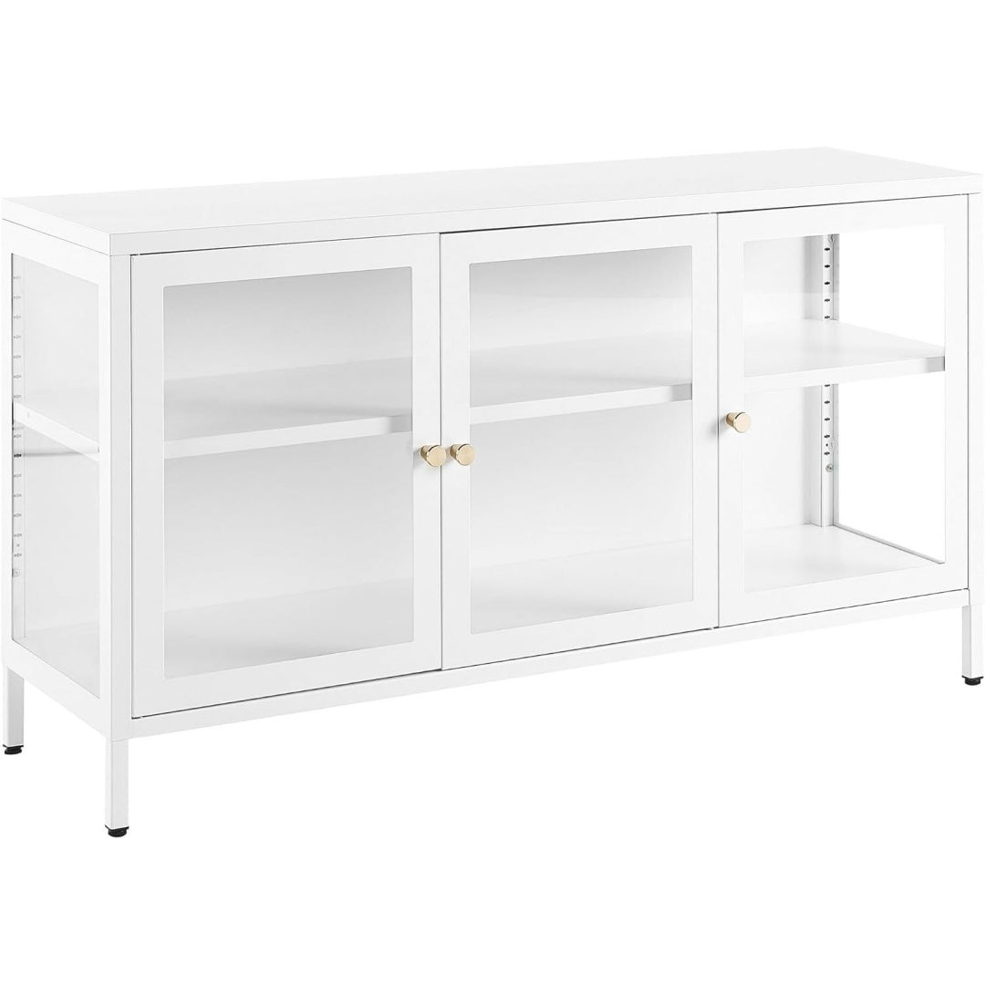 Une touche de caractere, buffet avec portes, avec etageres dans un ton blanc