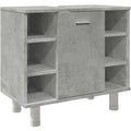 Une silhouette equilibree pour ce armoire a l'aspect bois, teinte gris et bois naturel